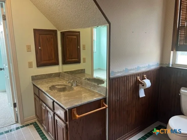 4612 County Road 117 Floresville, TX 78114