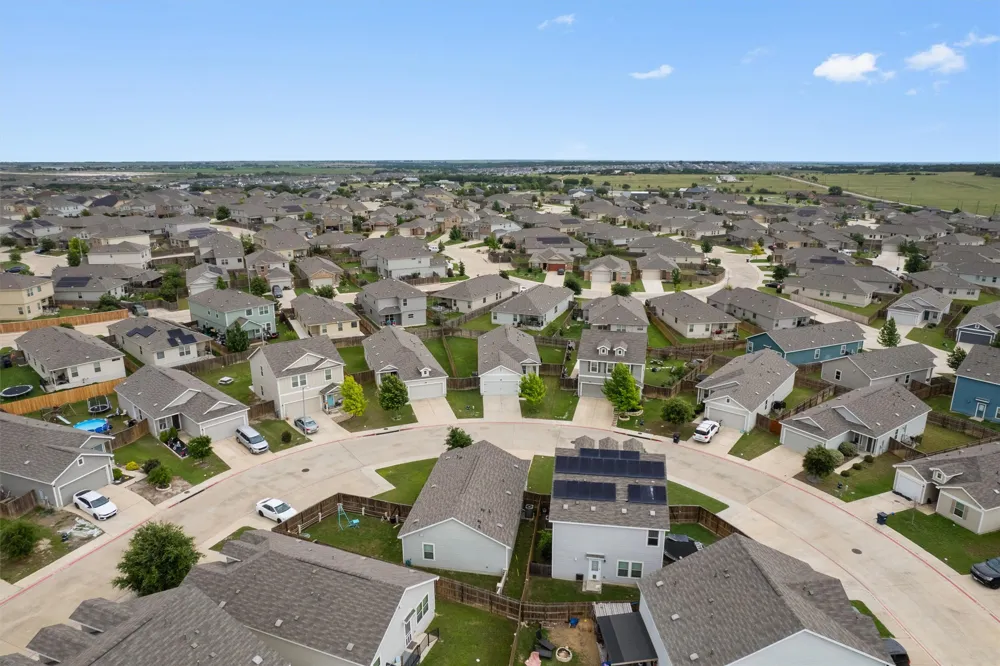 791 Circle Way Jarrell, TX 76537