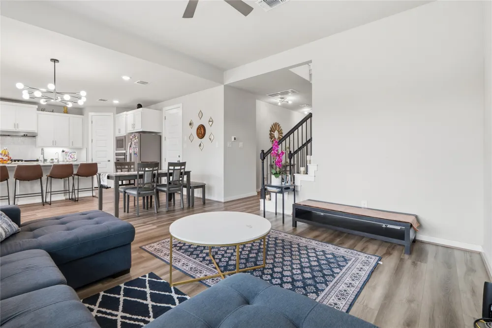 4336 Contrail Lane Round Rock, TX 78665