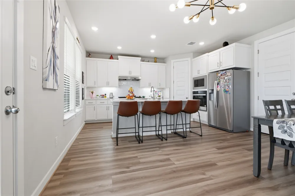 4336 Contrail Lane Round Rock, TX 78665