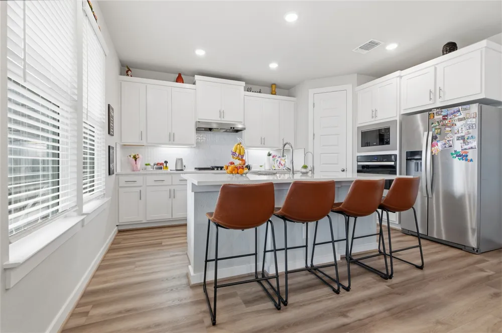 4336 Contrail Lane Round Rock, TX 78665