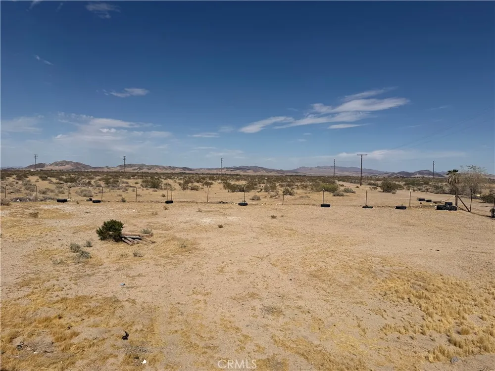 35030 Harvard Newberry Springs, CA 92365