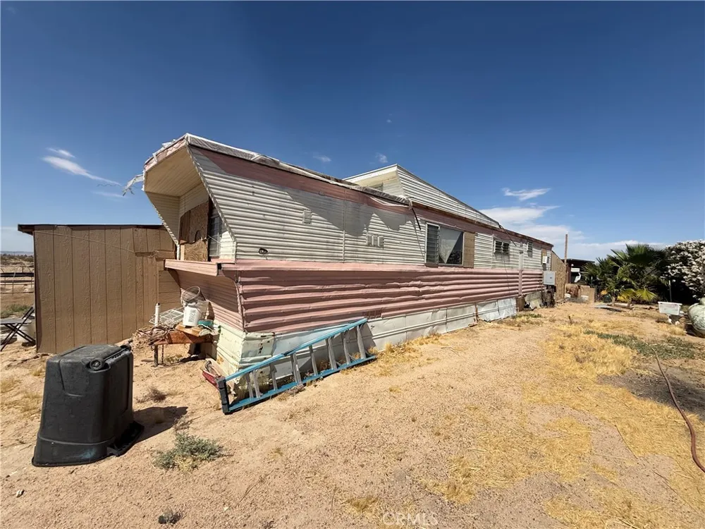 35030 Harvard Newberry Springs, CA 92365