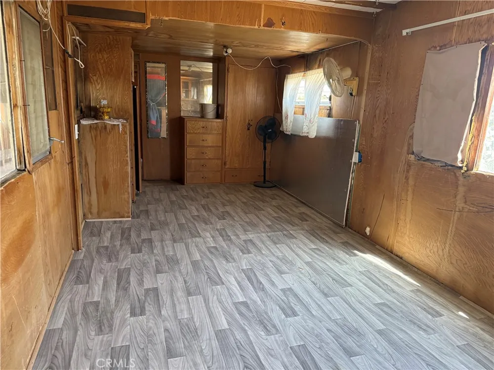 35030 Harvard Newberry Springs, CA 92365