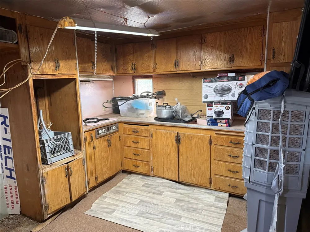 35030 Harvard Newberry Springs, CA 92365