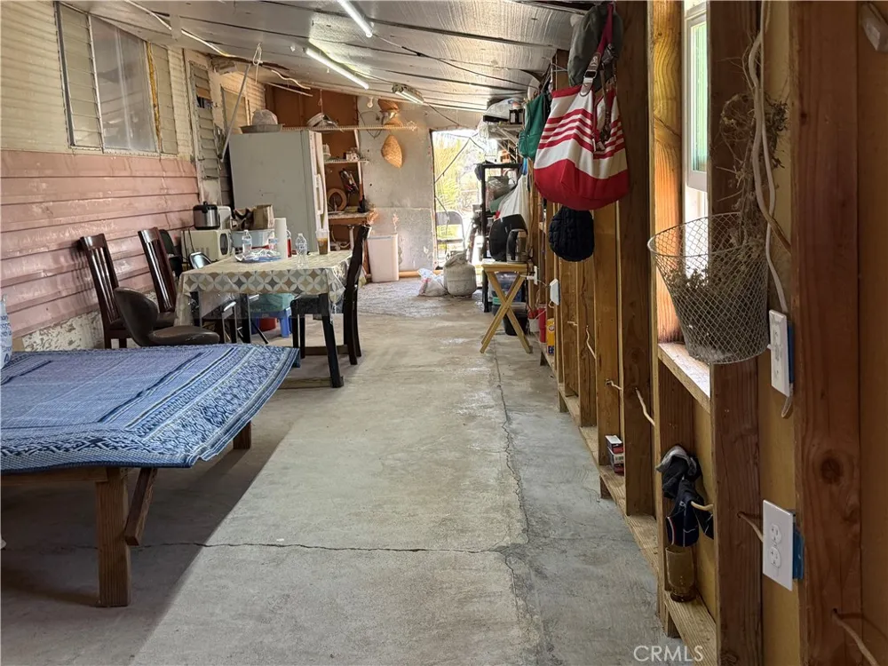 35030 Harvard Newberry Springs, CA 92365