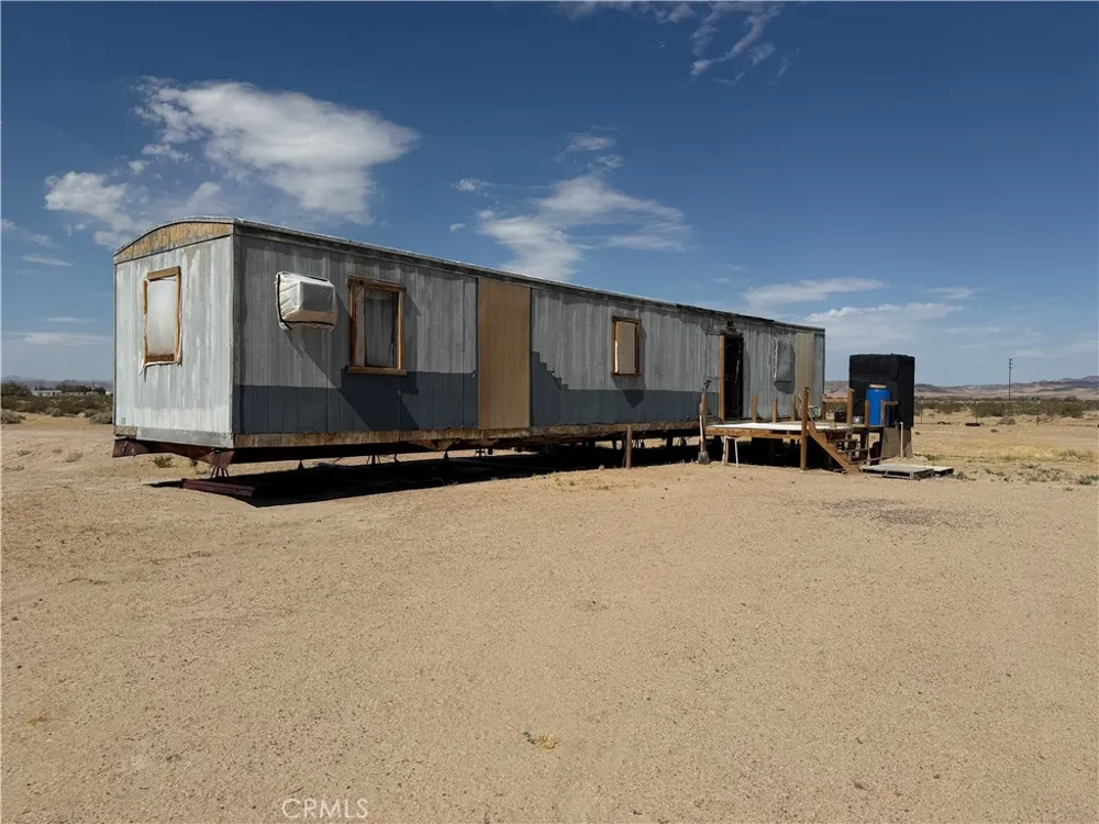 35030 Harvard Newberry Springs, CA 92365