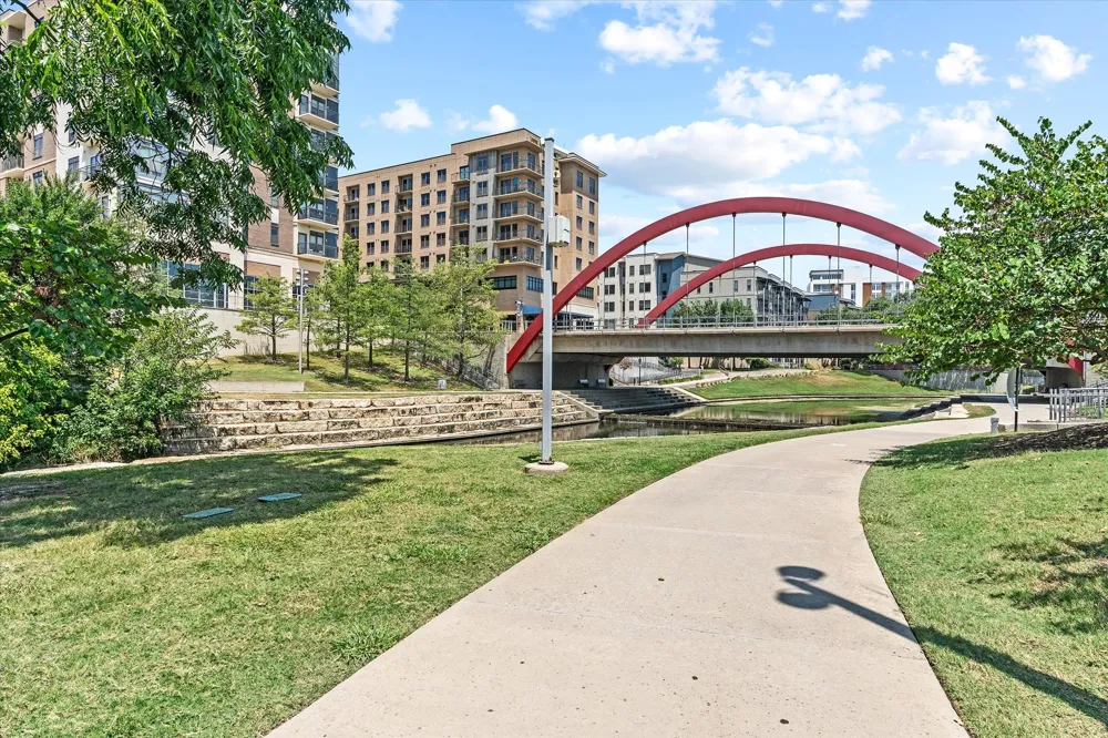 14953 Holly Street Addison, TX 75001