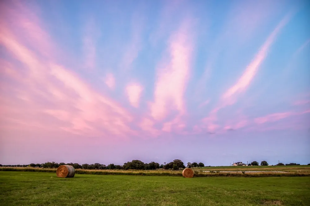3575 County Road 271 Moulton, TX 77975