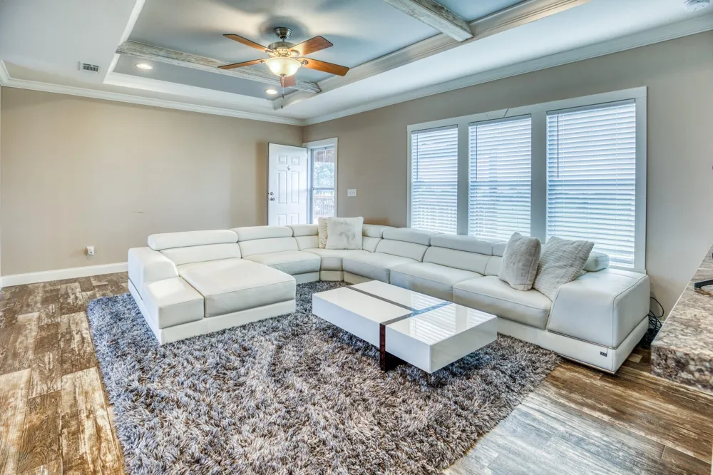 3575 County Road 271 Moulton, TX 77975