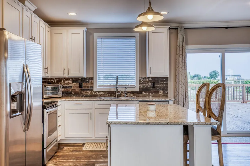 3575 County Road 271 Moulton, TX 77975