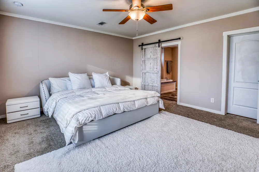 3575 County Road 271 Moulton, TX 77975