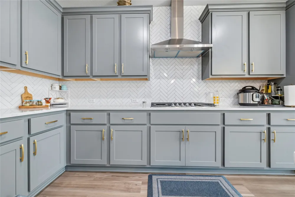 105 AUTUMN OAK WAY Georgetown, TX 78628