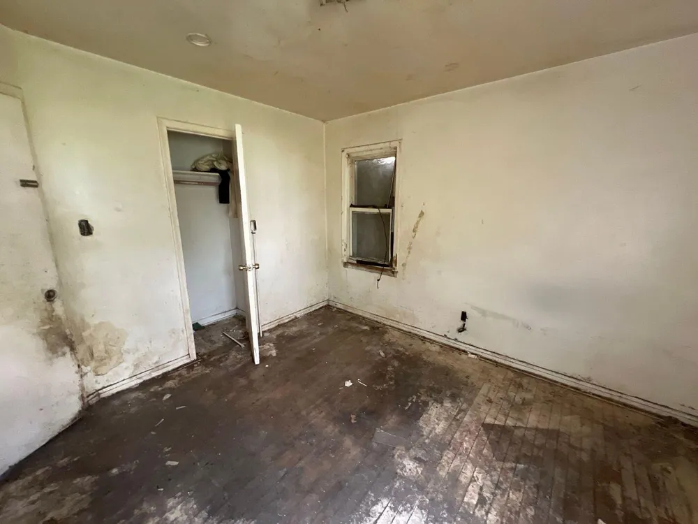 7839 Clayburn Street Detroit, MI 48228