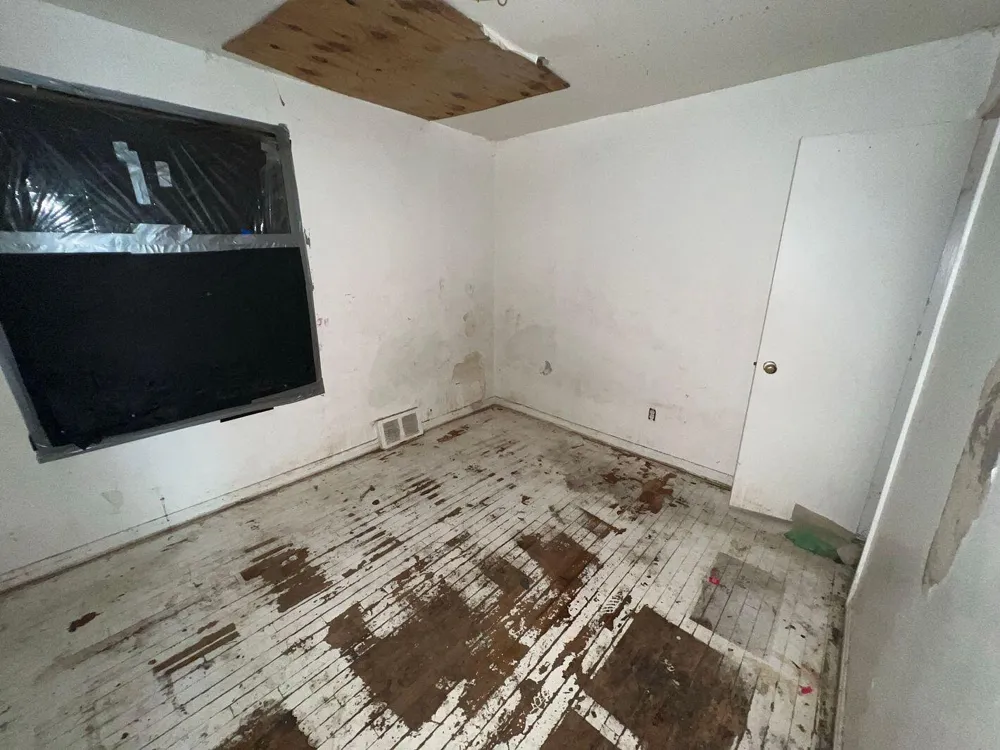 7839 Clayburn Street Detroit, MI 48228