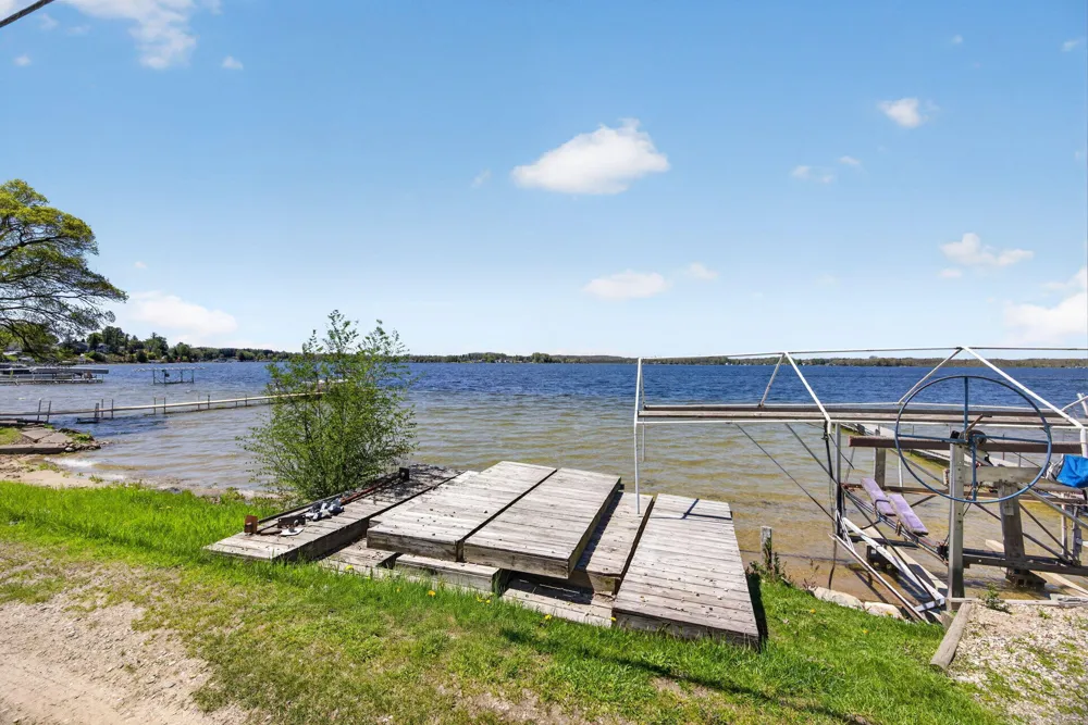 19380 E Chippewa Drive Chippewa Township, MI 49342