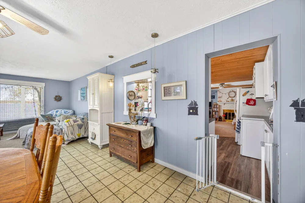 19380 E Chippewa Drive Chippewa Township, MI 49342