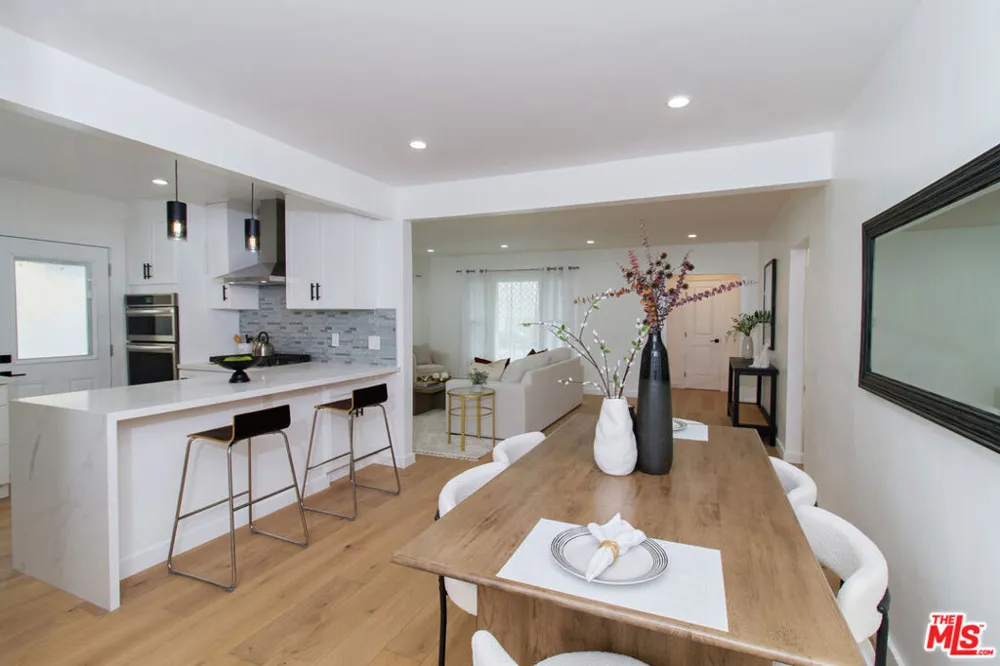 4068 Sutro Avenue Los Angeles, CA 90008