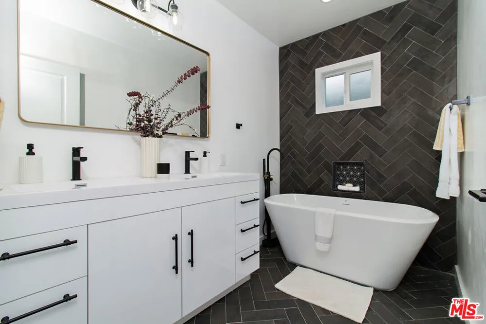 4068 Sutro Avenue Los Angeles, CA 90008