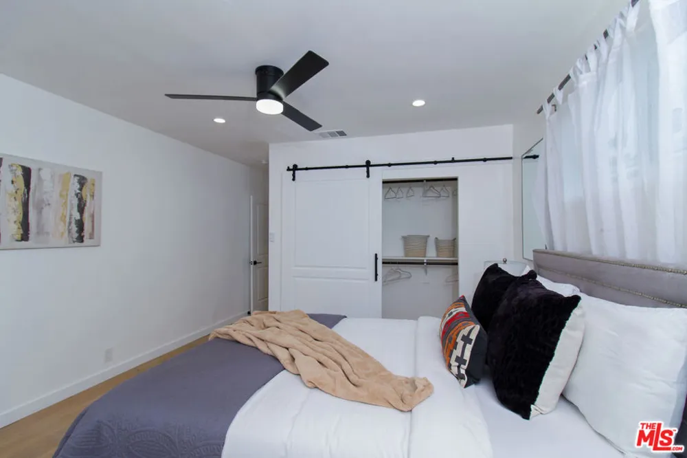 4068 Sutro Avenue Los Angeles, CA 90008
