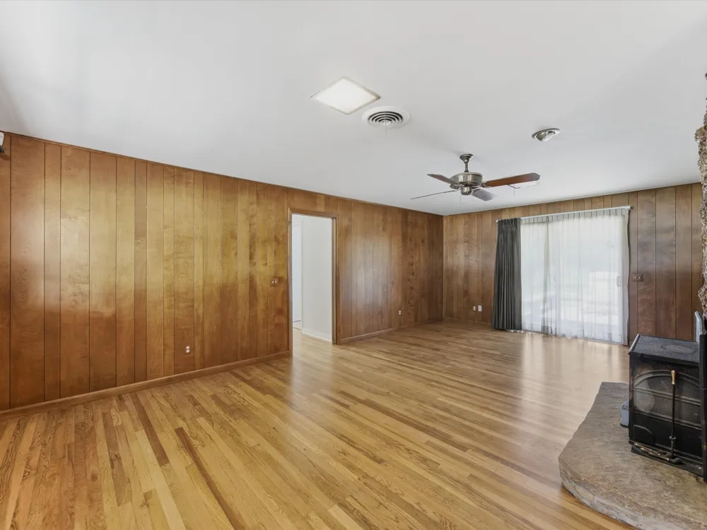 7642 Tx-175 Montague, TX 76251