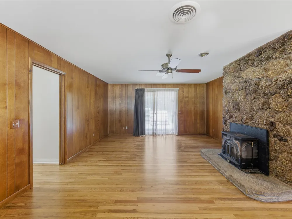 7642 Tx-175 Montague, TX 76251
