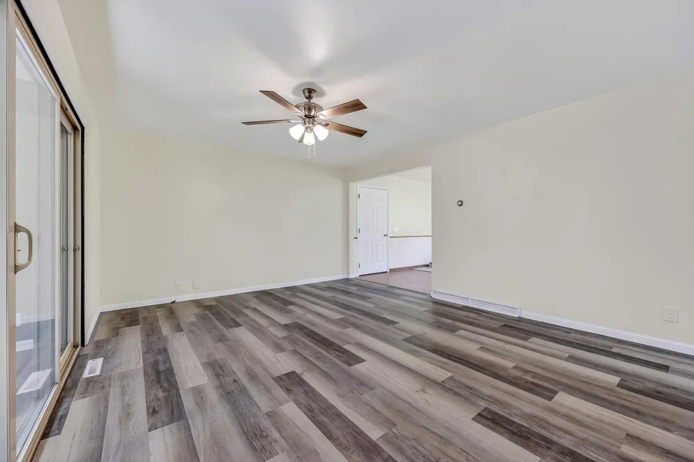 3868 S Riverview Drive Hesperia, MI 49421