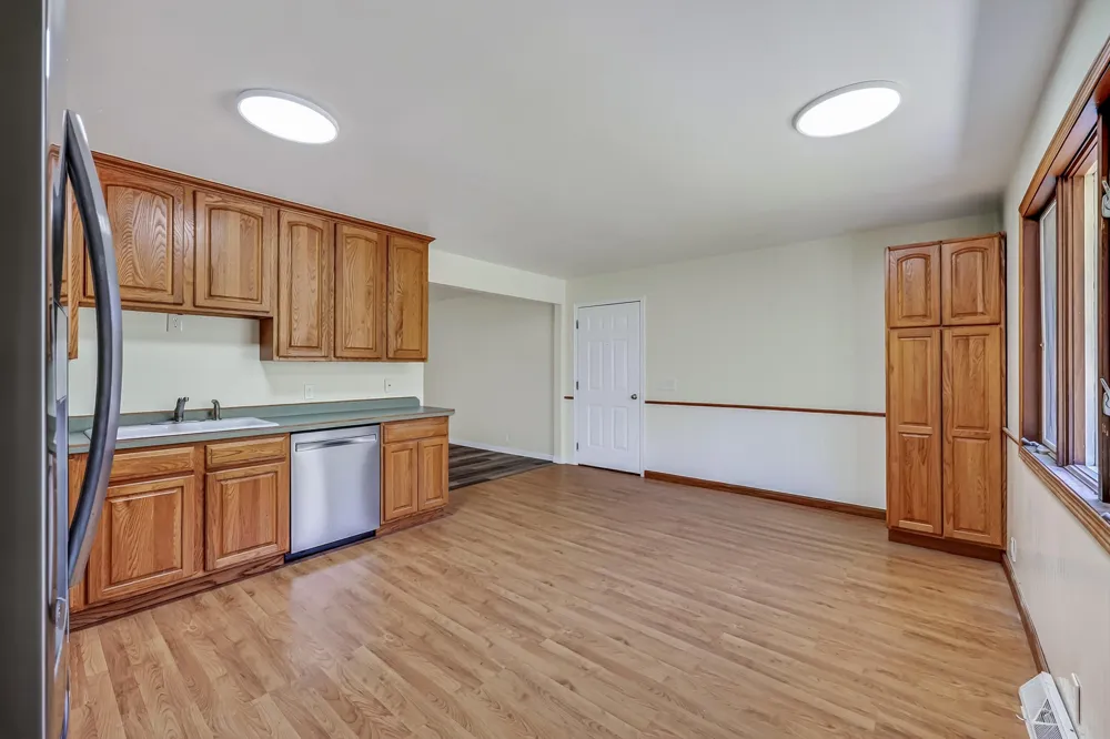 3868 S Riverview Drive Hesperia, MI 49421