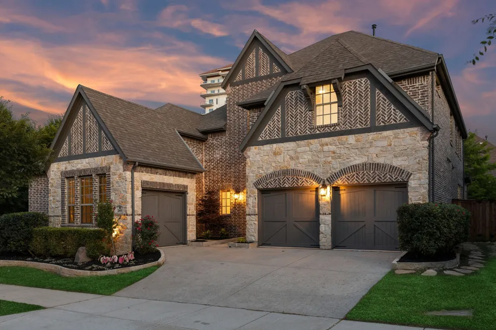 2601 Fairhill Lane Flower Mound, TX 75022