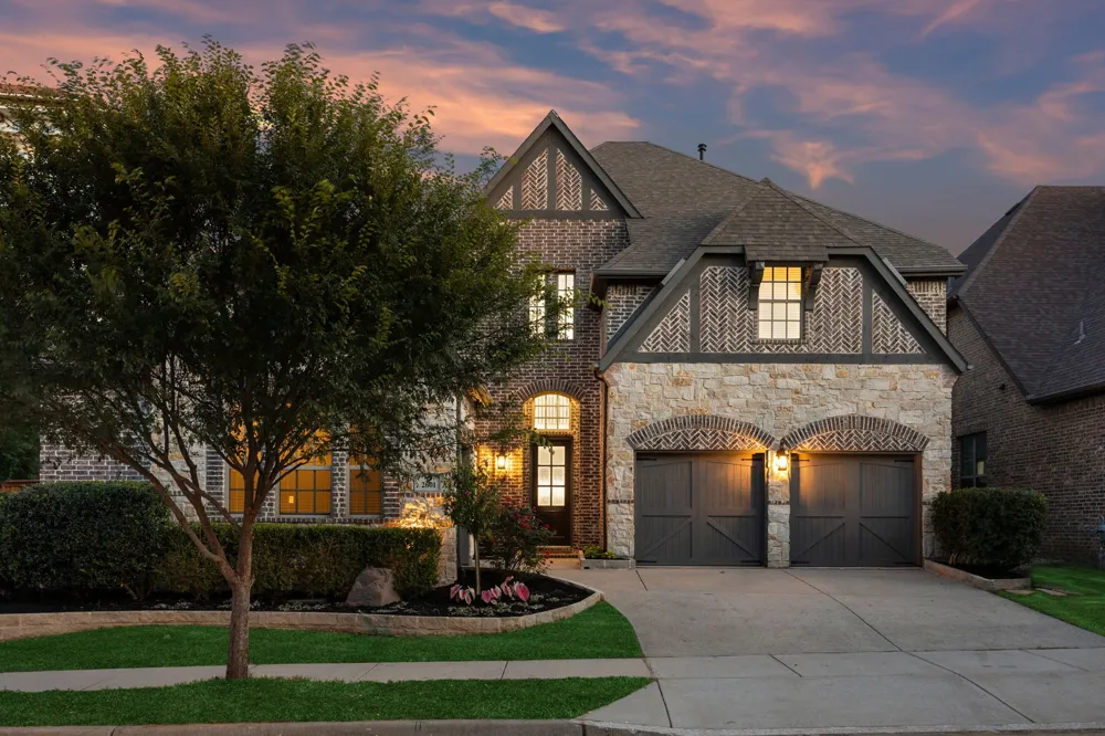 2601 Fairhill Lane Flower Mound, TX 75022