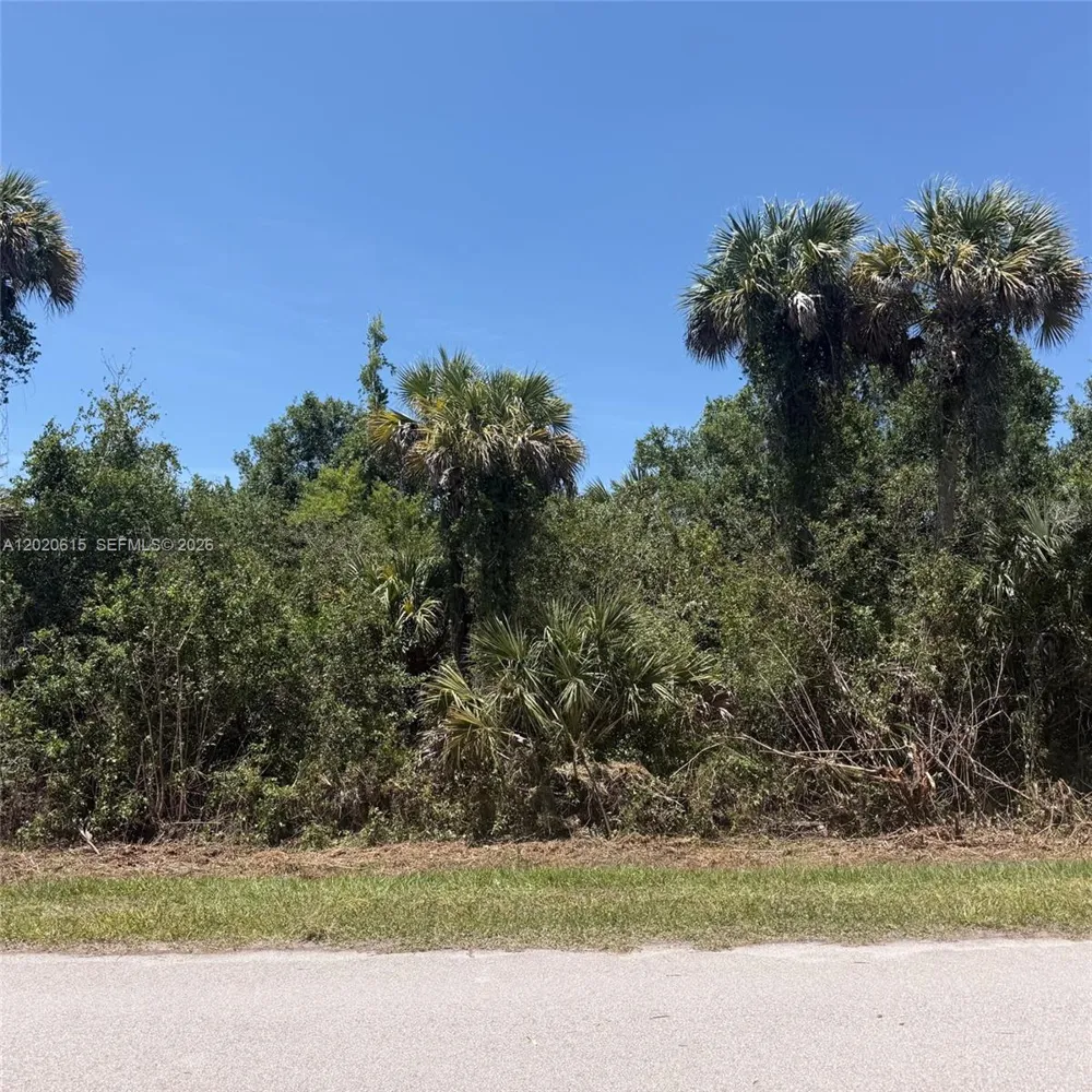 3811 SE 34 Ave Naples, FL 34117