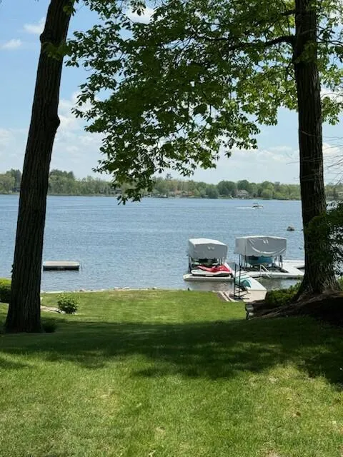 3793 Noble Genoa Township, MI 48116