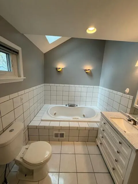 3793 Noble Genoa Township, MI 48116