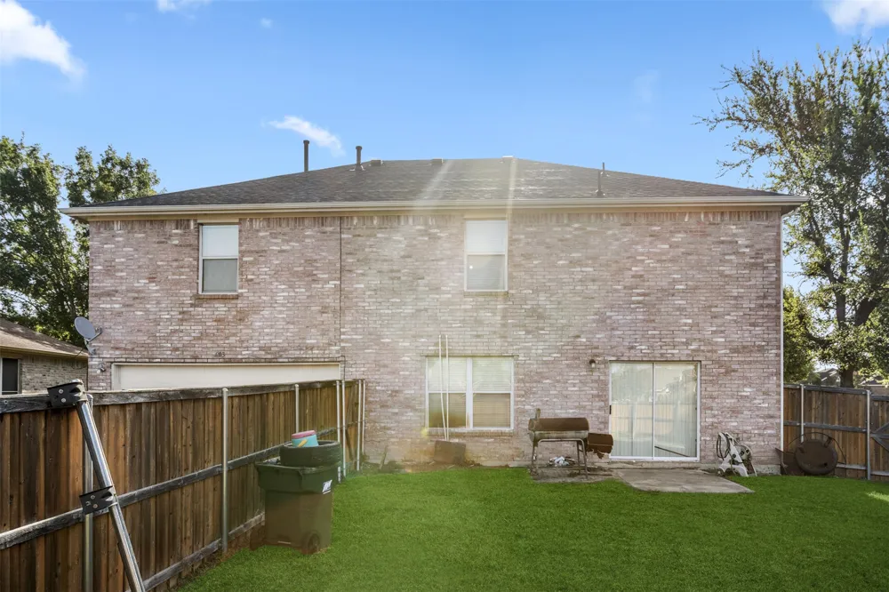 603 Zollman Court Lancaster, TX 75146