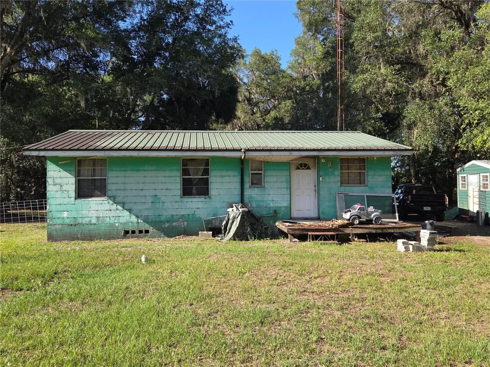 9845 NW 160TH STREET Reddick, FL 32686