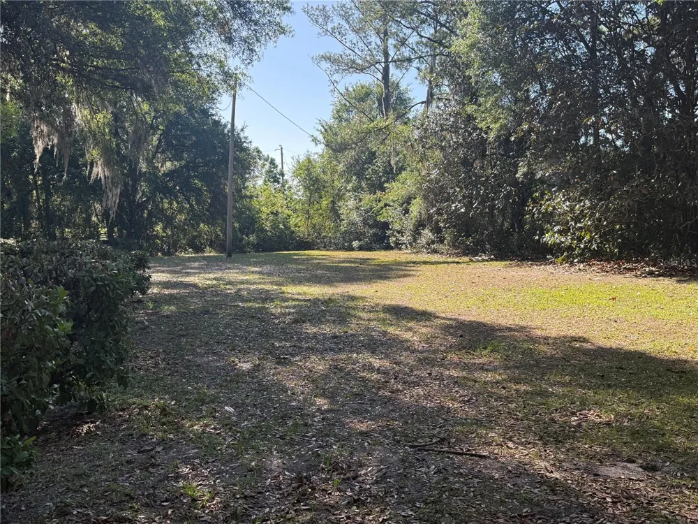 9845 NW 160TH STREET Reddick, FL 32686