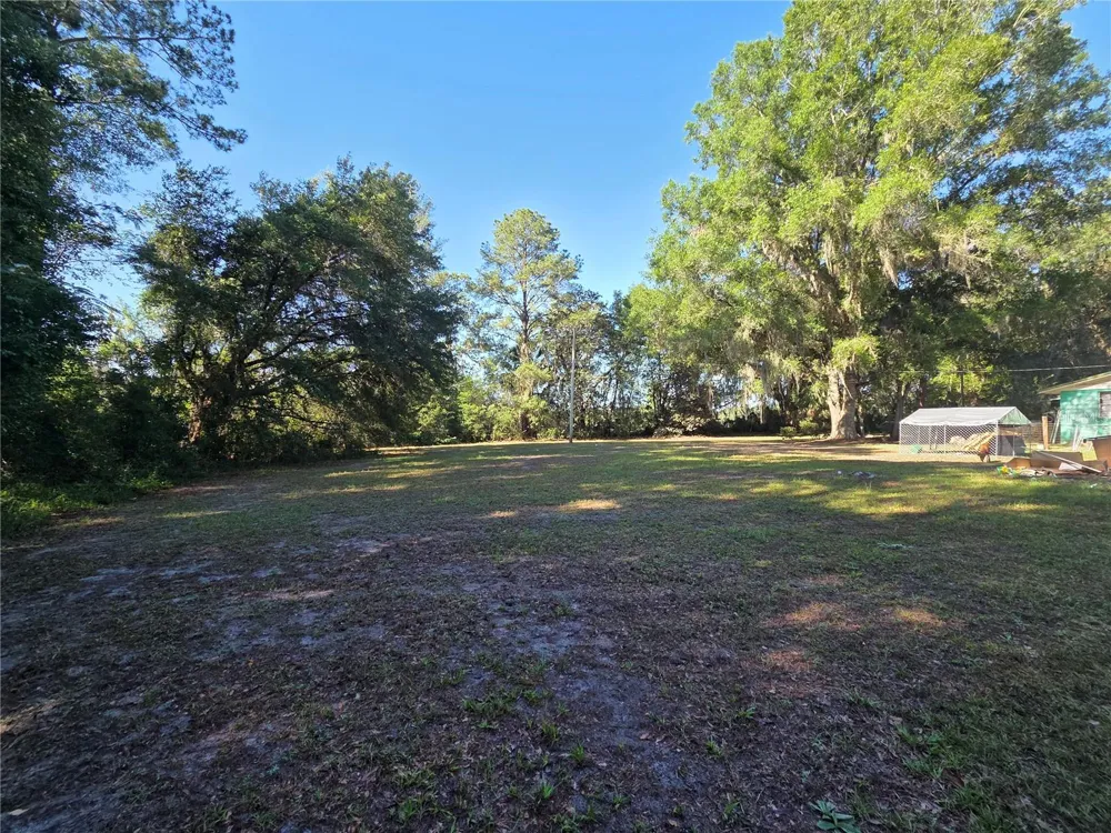 9845 NW 160TH STREET Reddick, FL 32686