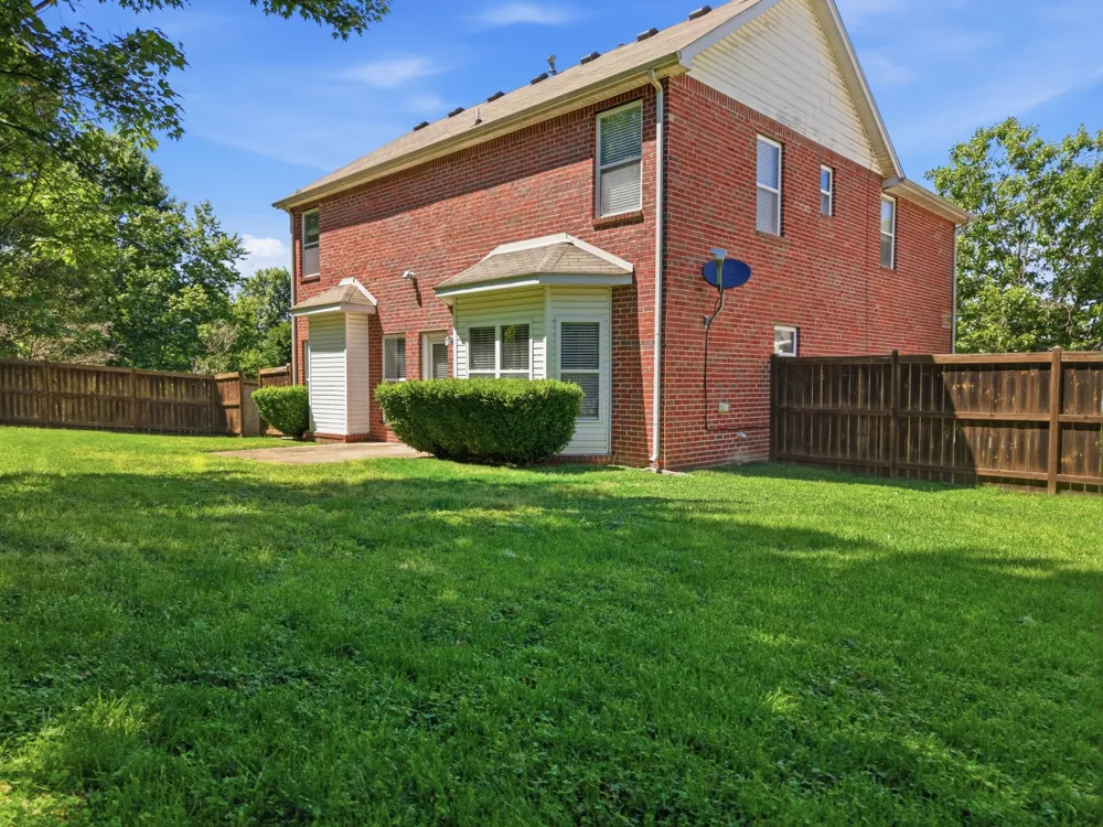 6896 Bridgewater Dr Nashville, TN 37221