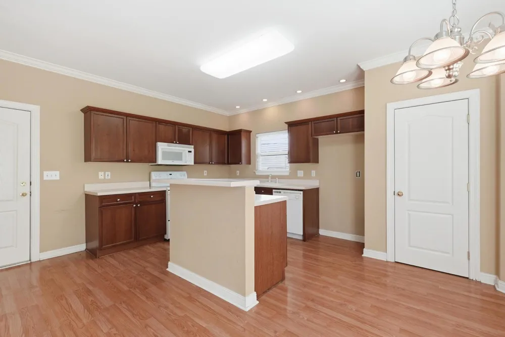 6896 Bridgewater Dr Nashville, TN 37221