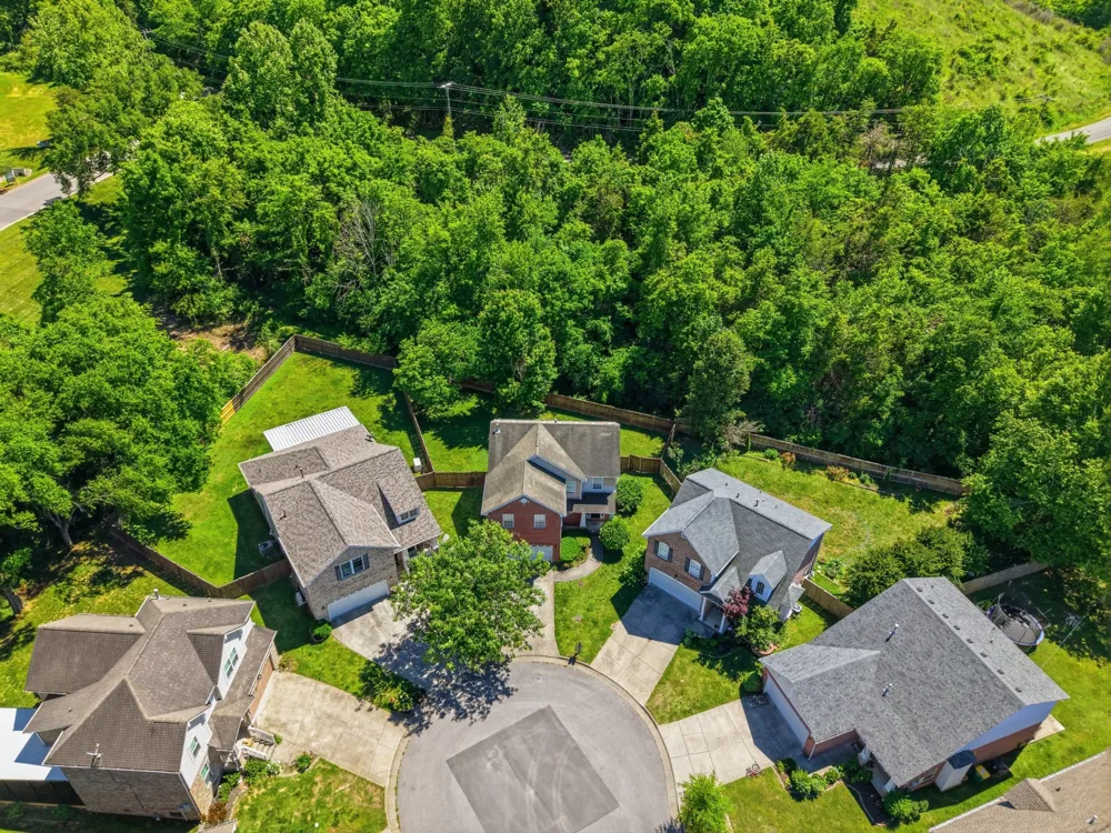 6896 Bridgewater Dr Nashville, TN 37221