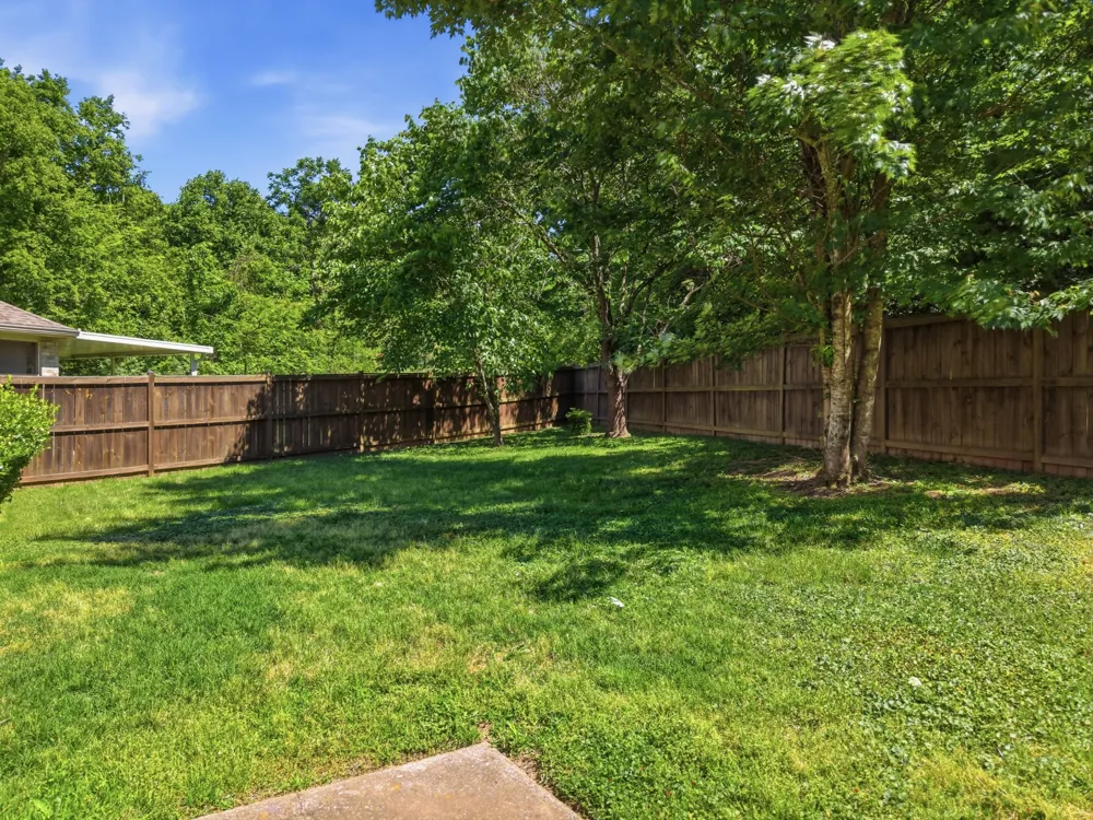 6896 Bridgewater Dr Nashville, TN 37221