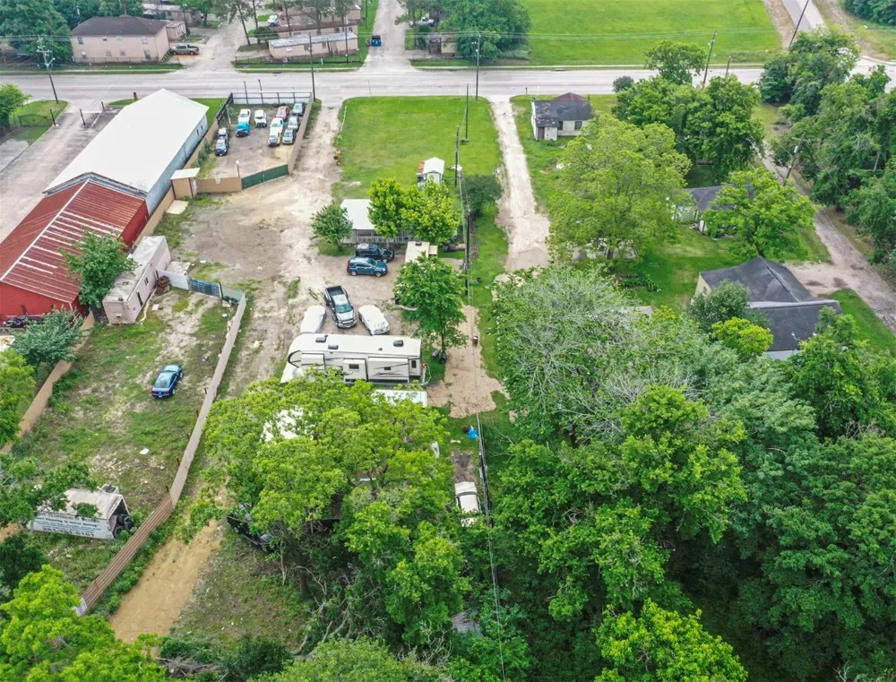 2842 5th Street Stafford, TX 77477