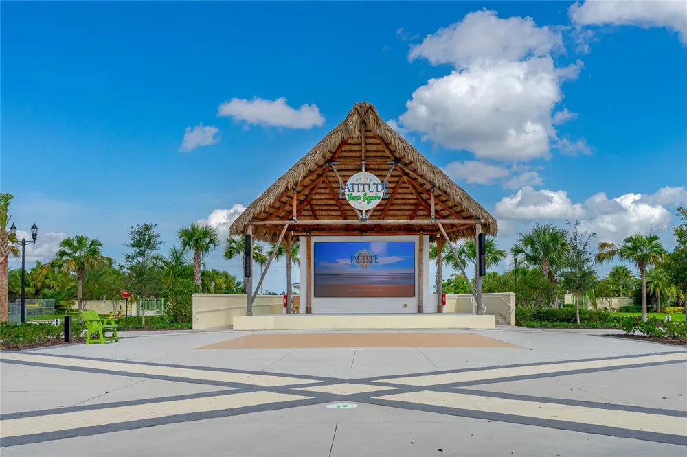 466 MARGARITAVILLE AVENUE Daytona Beach, FL 32124
