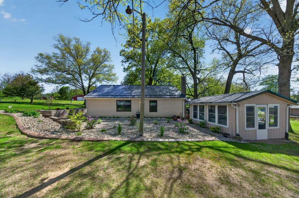 61486 Donald Roadway W Vandalia, MI 49095