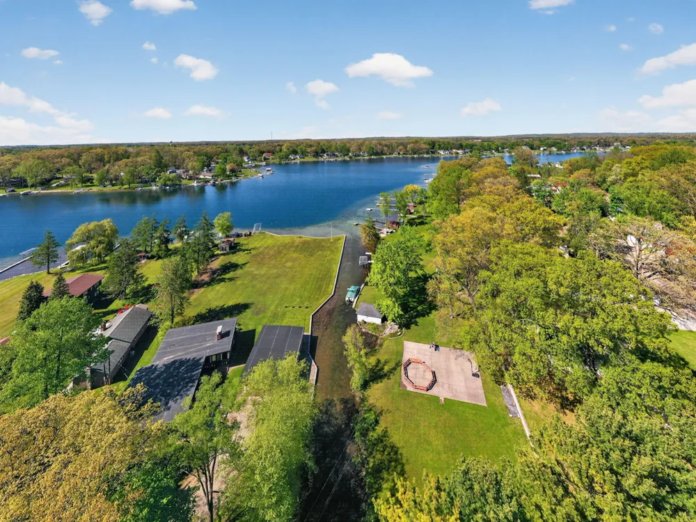 61486 Donald Roadway W Vandalia, MI 49095