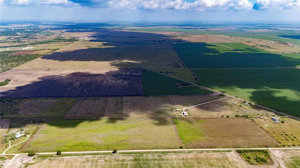 758 County Road 309 -6 Edna, TX 77957