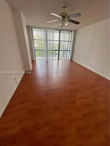 800 Parkview Dr #406 Hallandale Beach, FL 33009