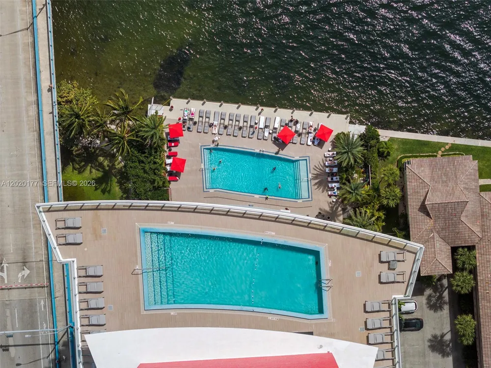 2602 E Hallandale Beach Blvd #R2604 Hallandale Beach, FL 33009