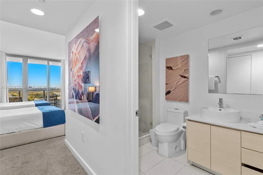 2602 E Hallandale Beach Blvd #R2604 Hallandale Beach, FL 33009