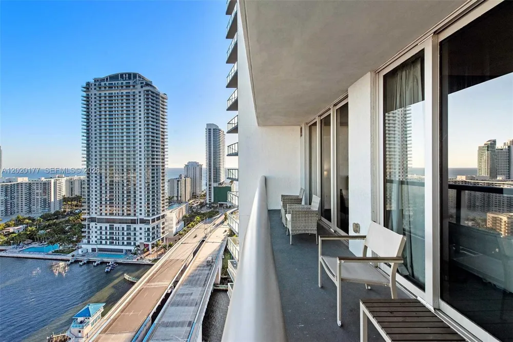 2602 E Hallandale Beach Blvd #R2604 Hallandale Beach, FL 33009